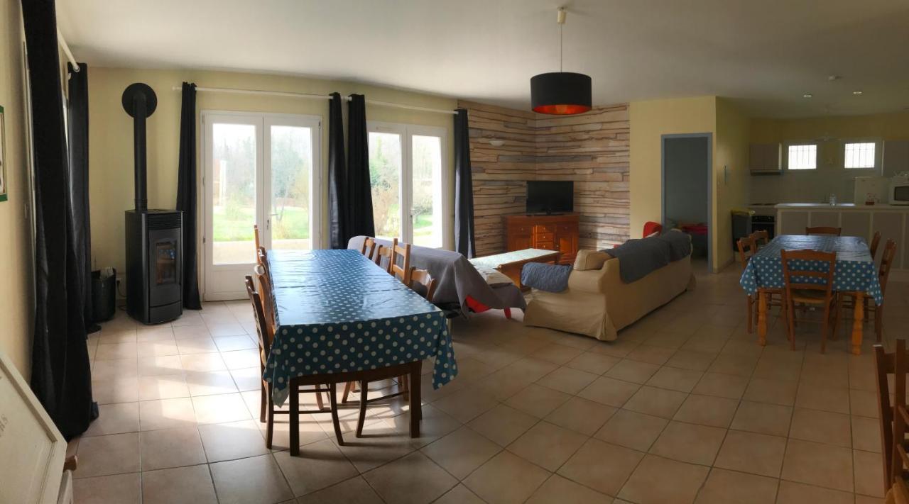 Complexe Des Oustalous Hotell Les Cabannes  Eksteriør bilde