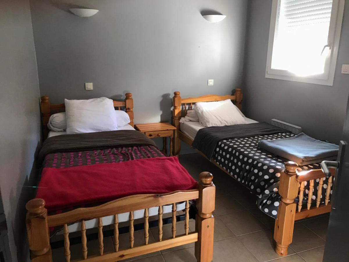 Complexe Des Oustalous Hotell Les Cabannes  Eksteriør bilde